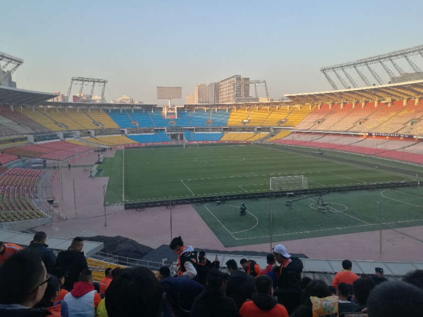 诺坎普恒大球场,诺坎普对比恒大球场