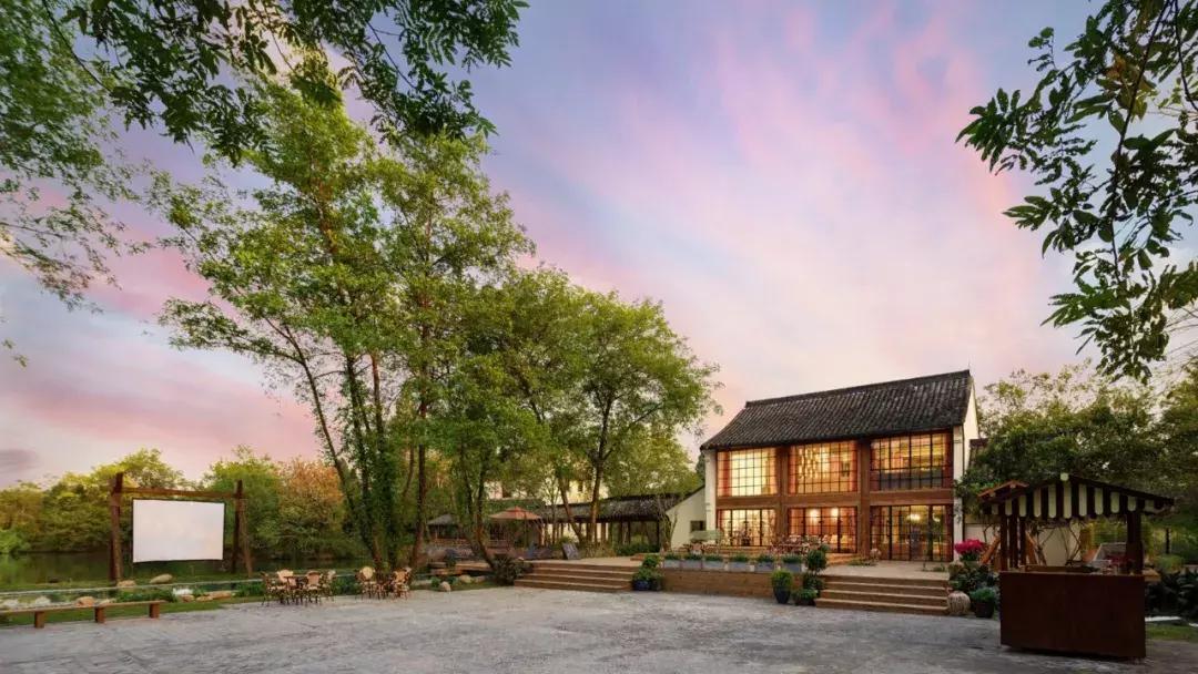 中国最美湿地公园，坐着船入住，皇帝都没机会住的地方你可以！