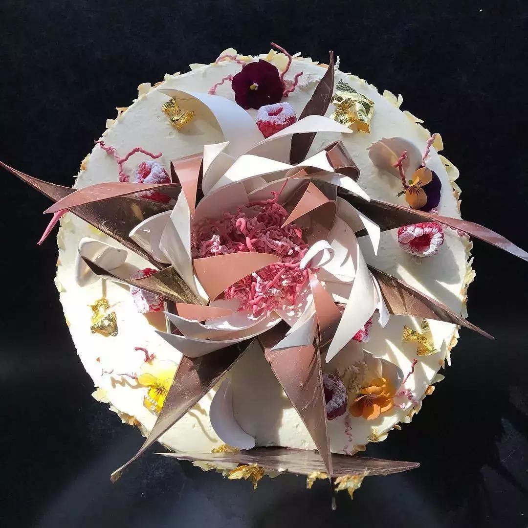 有颜色的马卡龙怎么做,如何做出简单的马卡龙