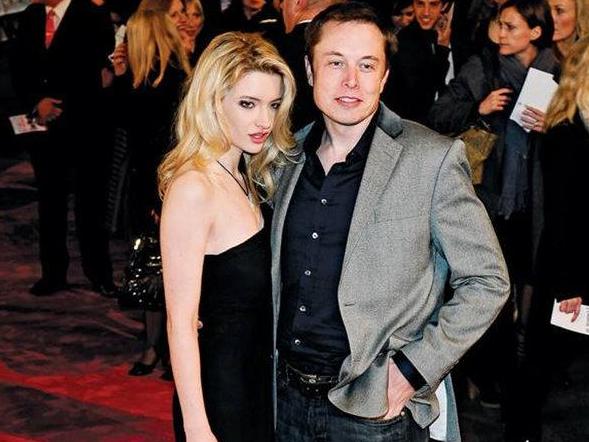 马斯克新女友,马斯克女友个个貌美如花