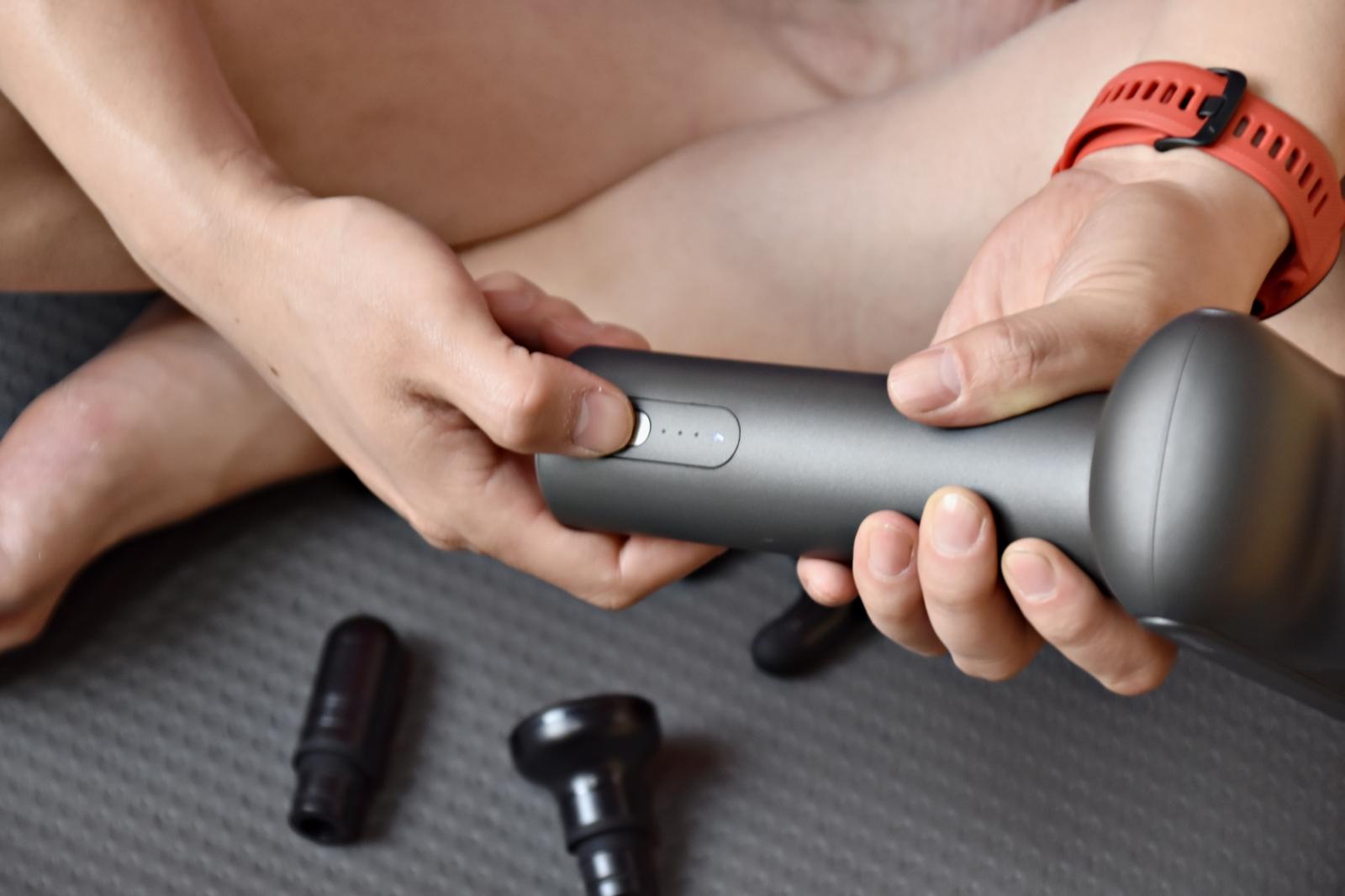 跑步后肌肉放松工具,运动跑步后的筋膜枪推荐