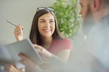 表示时间和地点的副词有哪些,时间副词和地点副词同时出现