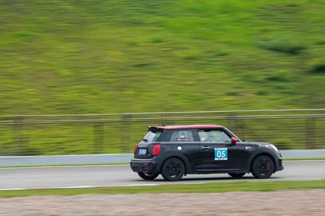 为了这场比赛，我买了一台MINI！