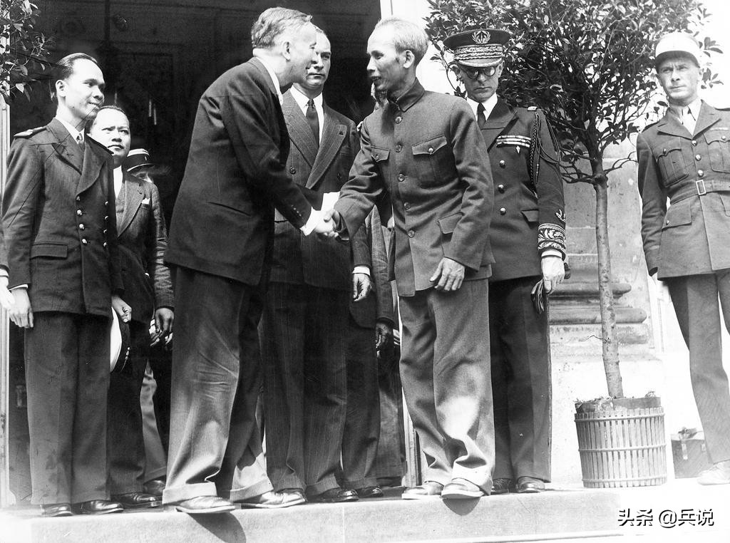 胡志明进入广西，被关两年，周恩来辗转营救，李宗仁质问蒋氏