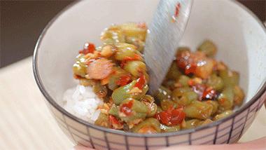 什么东西炒腊肠拌饭好吃,无敌下饭的腊肠酱