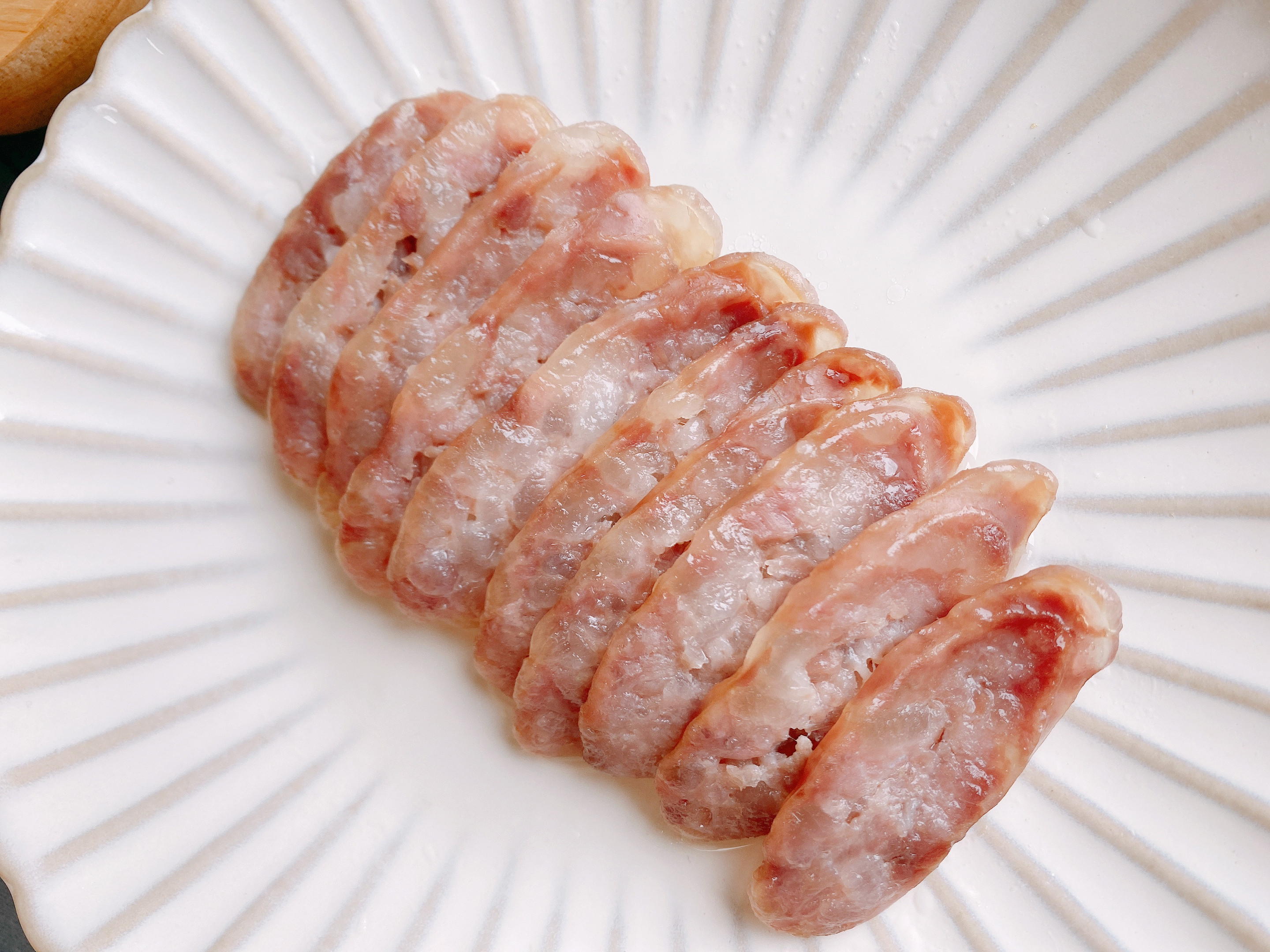 灌香肠配料秘方5斤教程,灌香肠4斤香肠的制作方法和配方