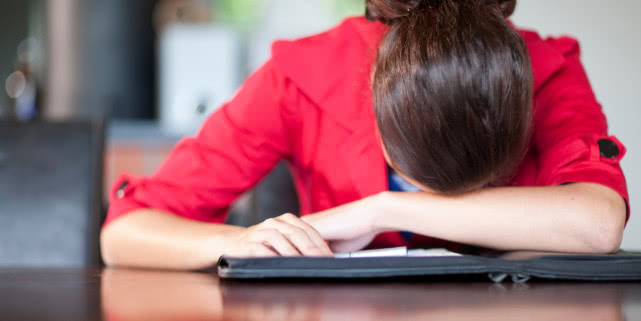 长期小便太臭的原因,女性尿味臭还老是想尿怎么回事