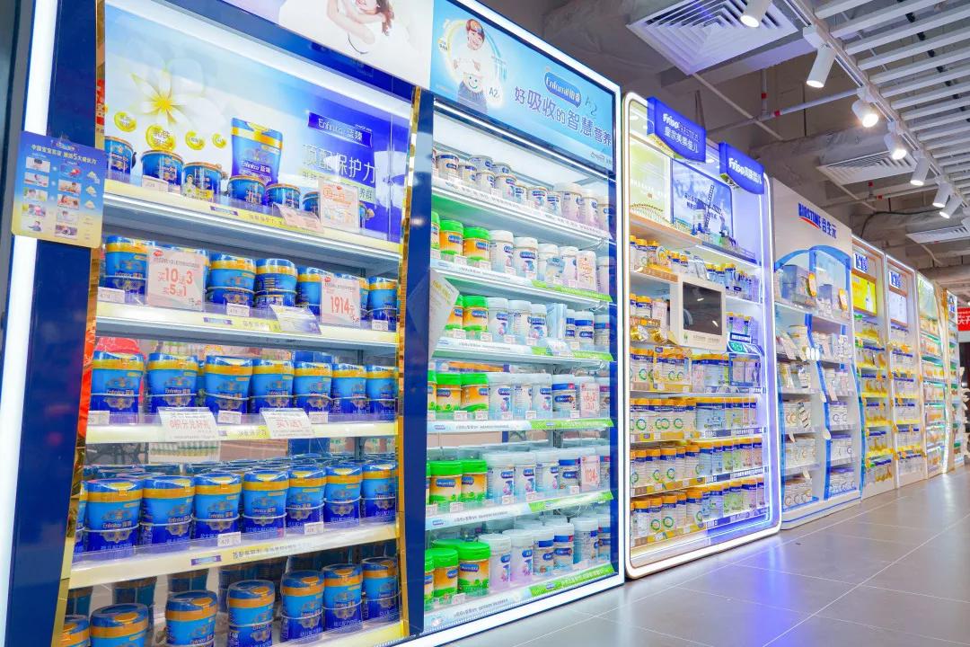 三孩生育政策引热议,三胎生育政策引热议单身女性