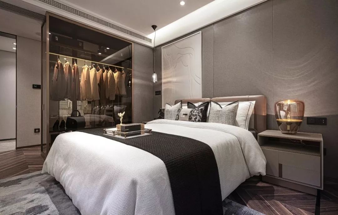 衣柜柜体用什么板材经济实惠环保,衣柜用什么板材比较好又环保