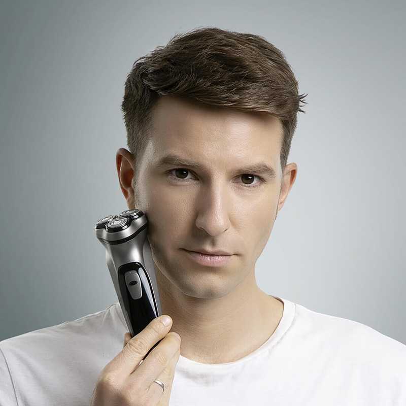 男人包里都装什么能装满,男生包里一定要装什么东西