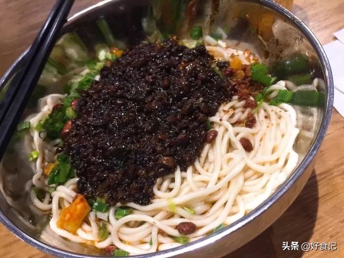 私藏美食小清单丨郑州西郊“米其林三星”瓦罐，喝完酒后的打卡地