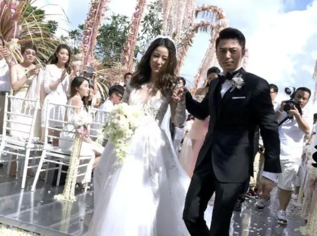 从不知名小演员到新生代顶流,从不温不火到大红大紫