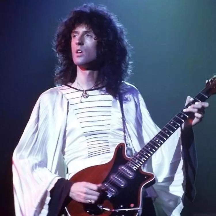 这部摇滚音乐传记电影,居然把我看哭了?