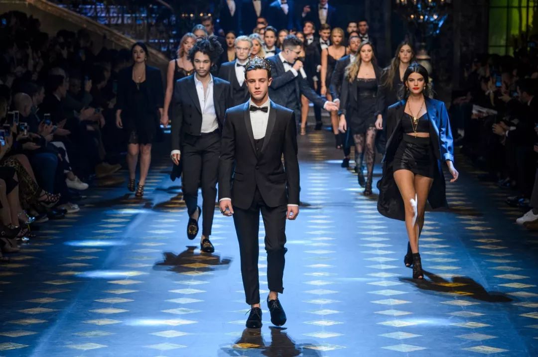 亚文化逆袭｜《艺术商业》11月刊