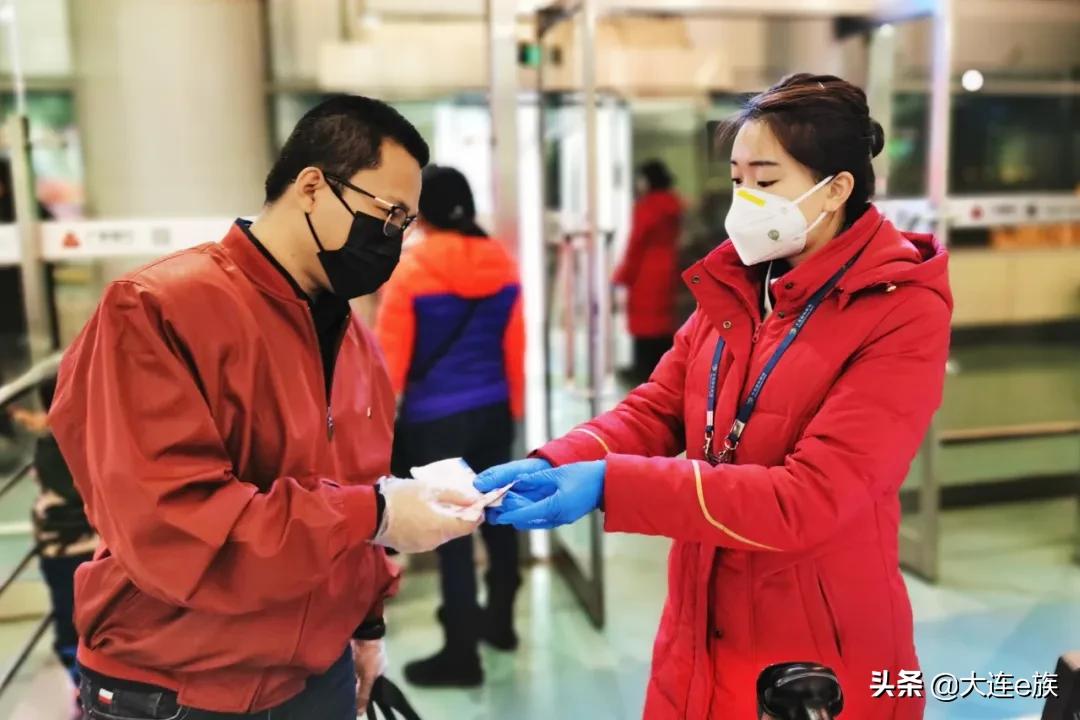 今日大连至北京航班,大连飞武汉要几小时