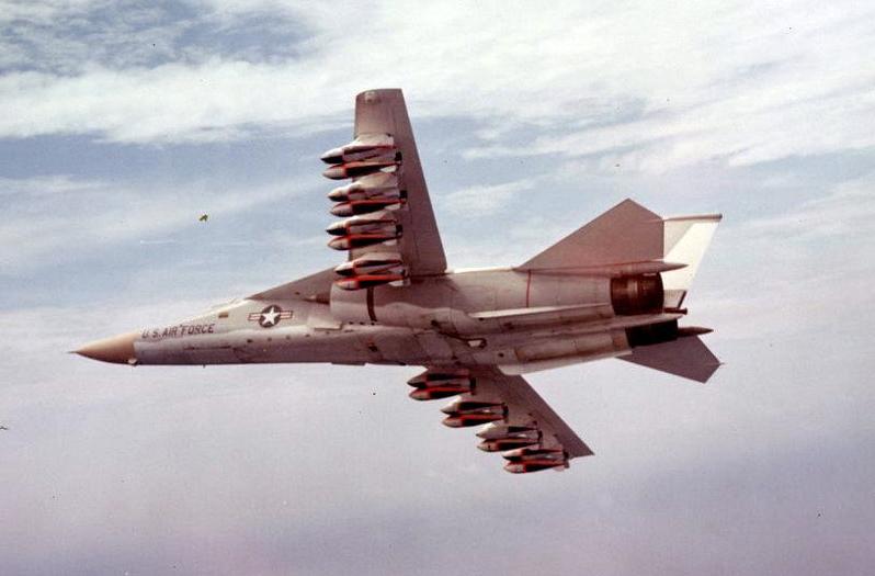 苏27和苏30的差距在哪,苏30中国引进多少