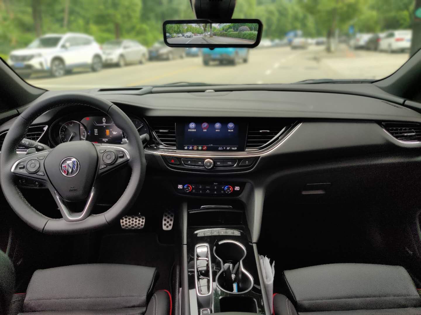 别克君威gs静态体验,23款别克君威gs尊贵型新车