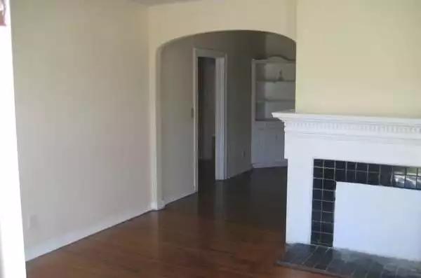 1000万美元在美国买房子,美国1000美元能租到什么样的房子