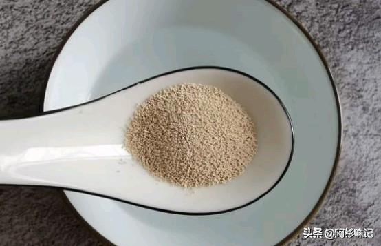 面团不使用酵母粉怎能发酵,酵母粉发面如何发得更好