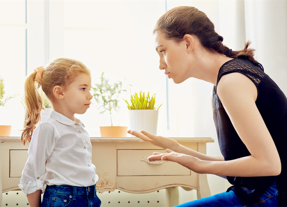 怎么给孩子说性教育的问题,父母跟孩子讲性教育孩子如何回答