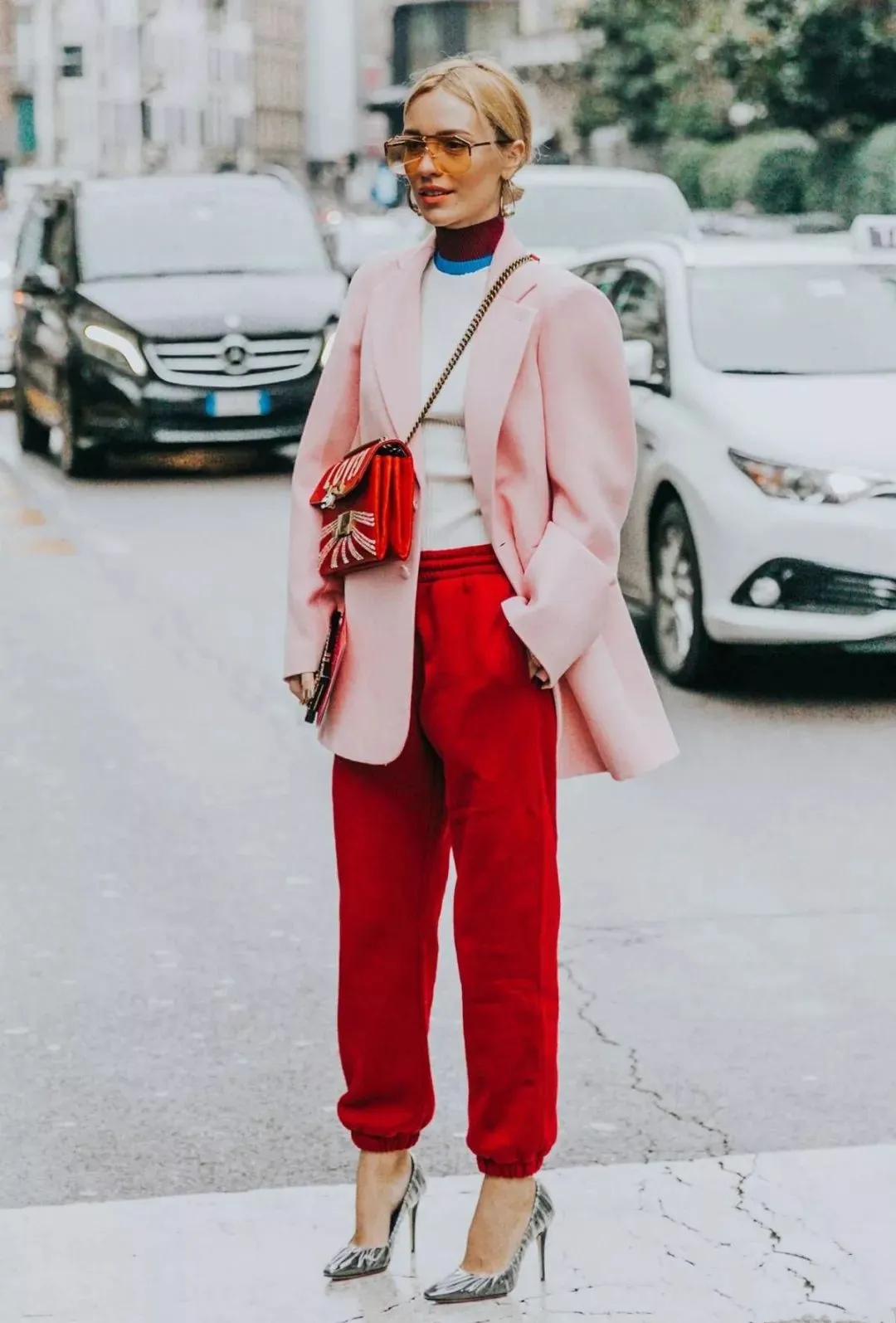 奶油桃桃穿搭 (桃桃和初恋)