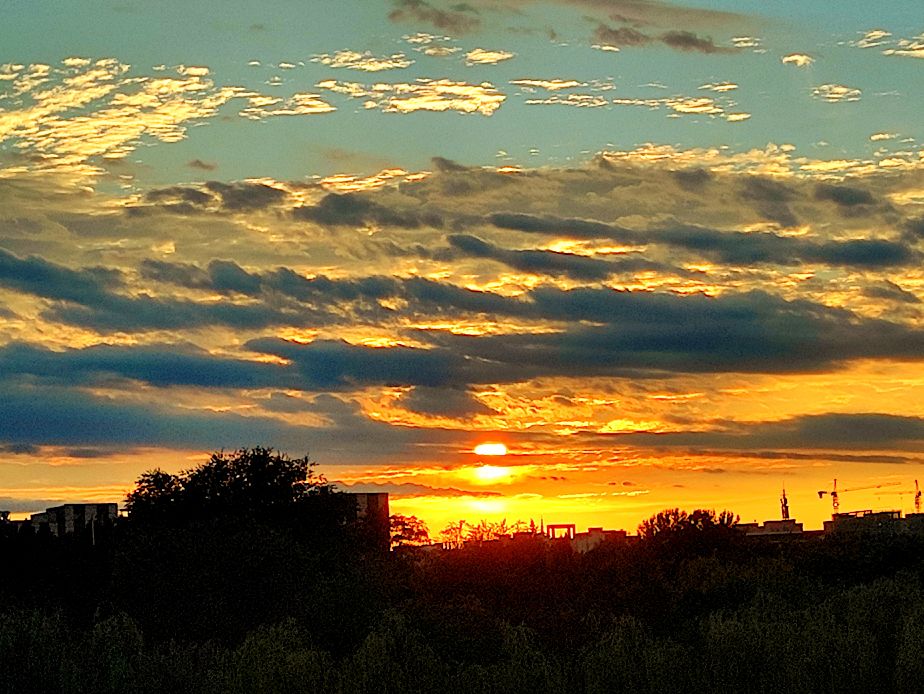 雨后的夕阳无限美图片,雨后的夕阳很美