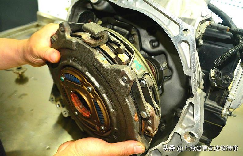 科鲁兹双离合变速箱靠谱吗,科鲁兹干式双离合变速箱拆不下来