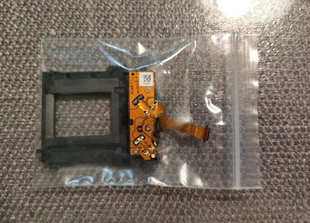 索尼相机更换快门组件,索尼微单相机电池盖拆卸教程