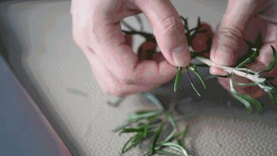 澳洲茶树精油洗发水去头屑,头发一摸全是油