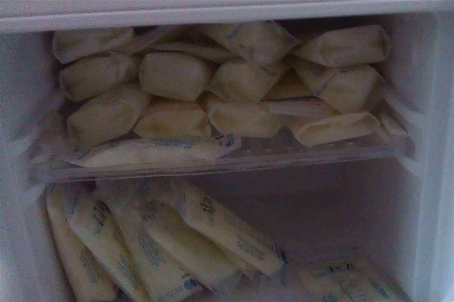 母乳分层能要吗,冷冻母乳为啥分层