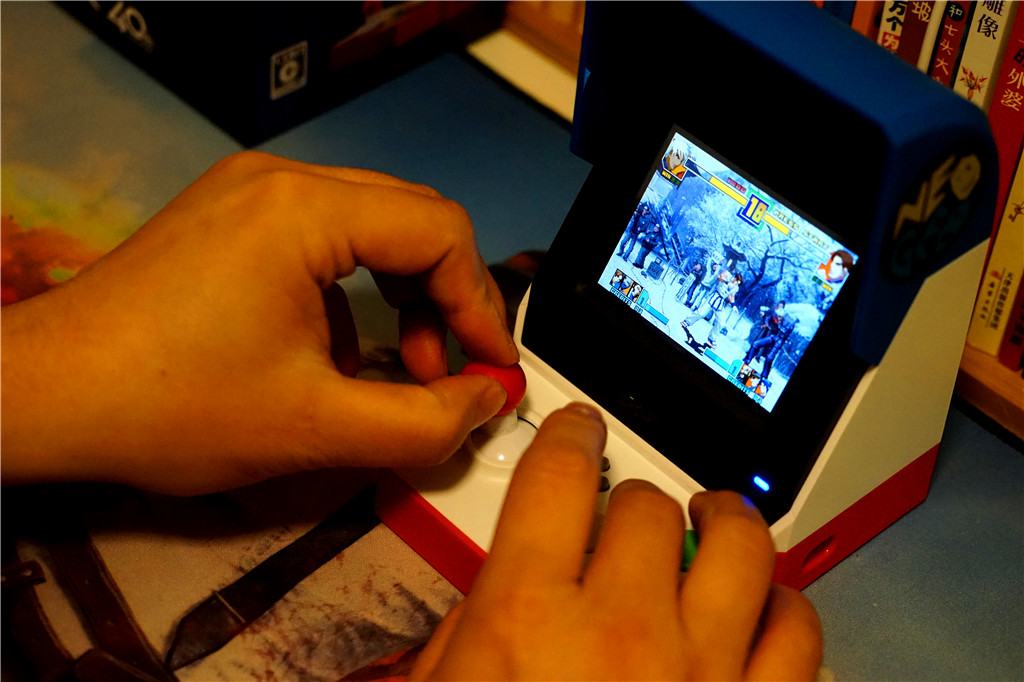 neogeomini,snk迷你街机40周年真假