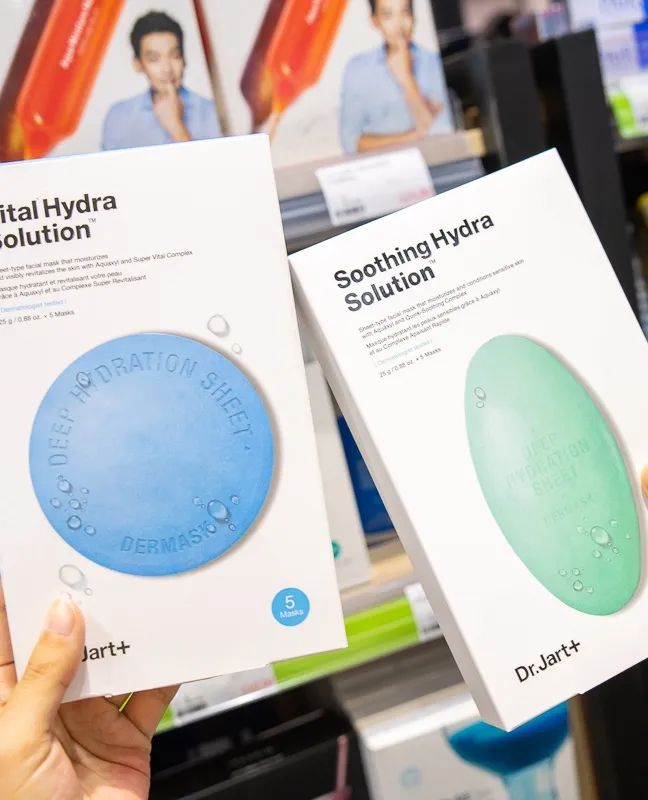 从韩国回来在超市买东西,从韩国进口商品