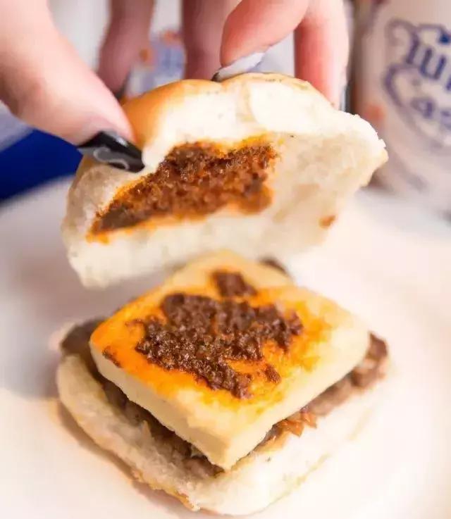 最正宗的纽约汉堡 (纽约神级汉堡在上海排队)