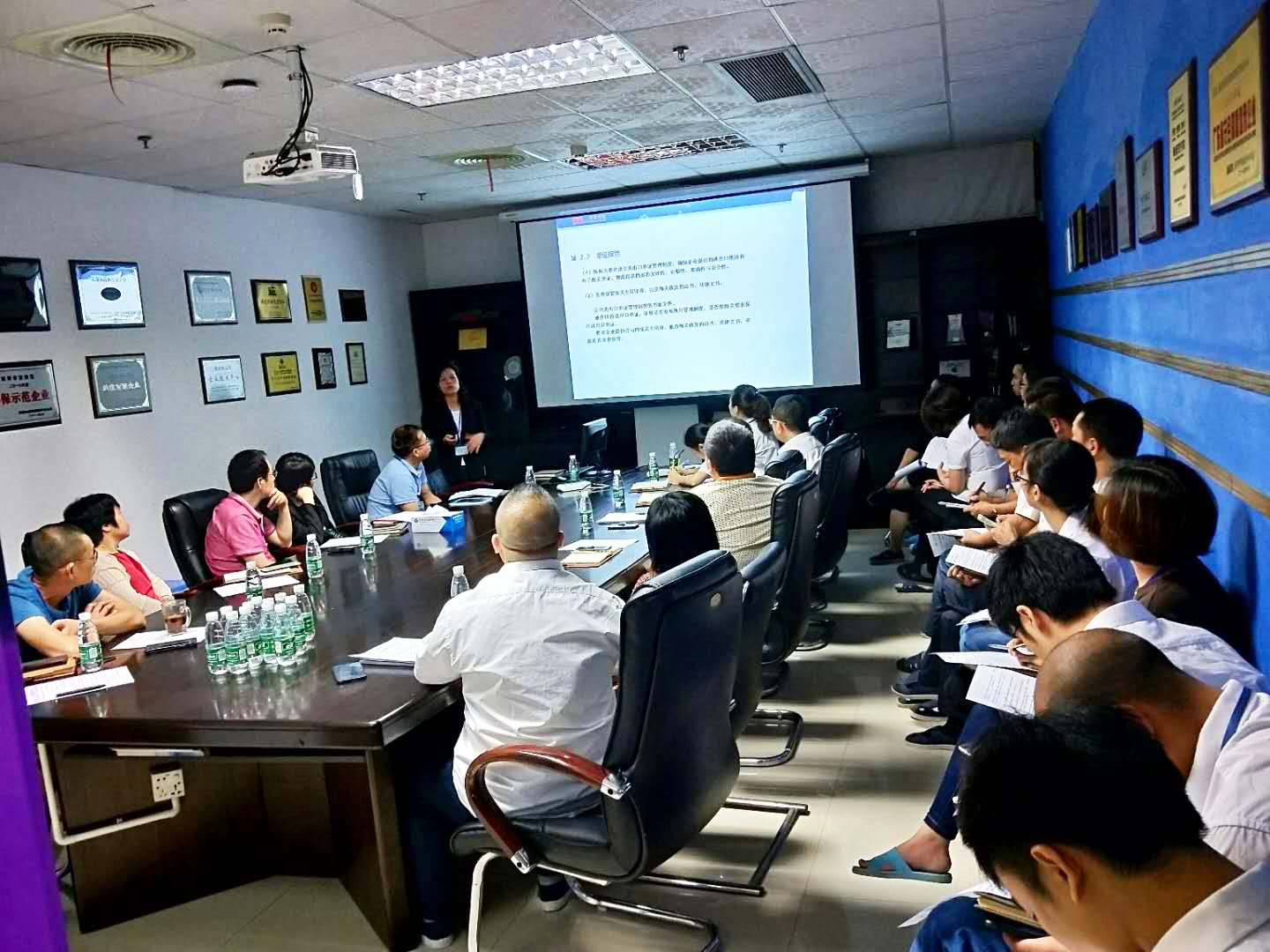 国际通关“金字招牌”，深圳深联荣获AEO高级认证