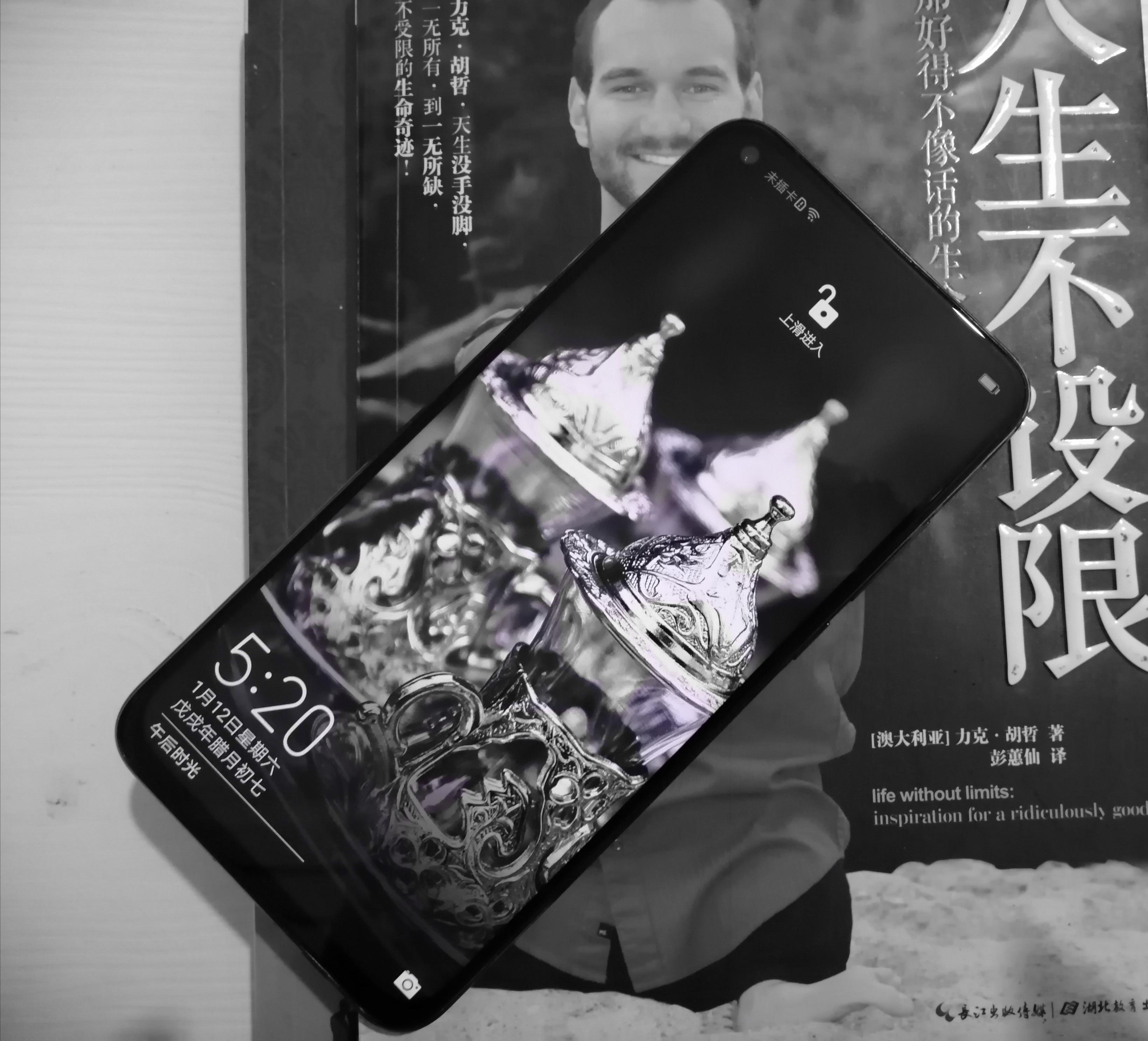 2999的荣耀v20值得购买吗,2999的荣耀v20对比华为mate20