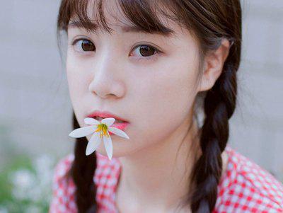 圣罗兰气垫哪款遮瑕好,想要底妆更服帖妆前保湿非常重要