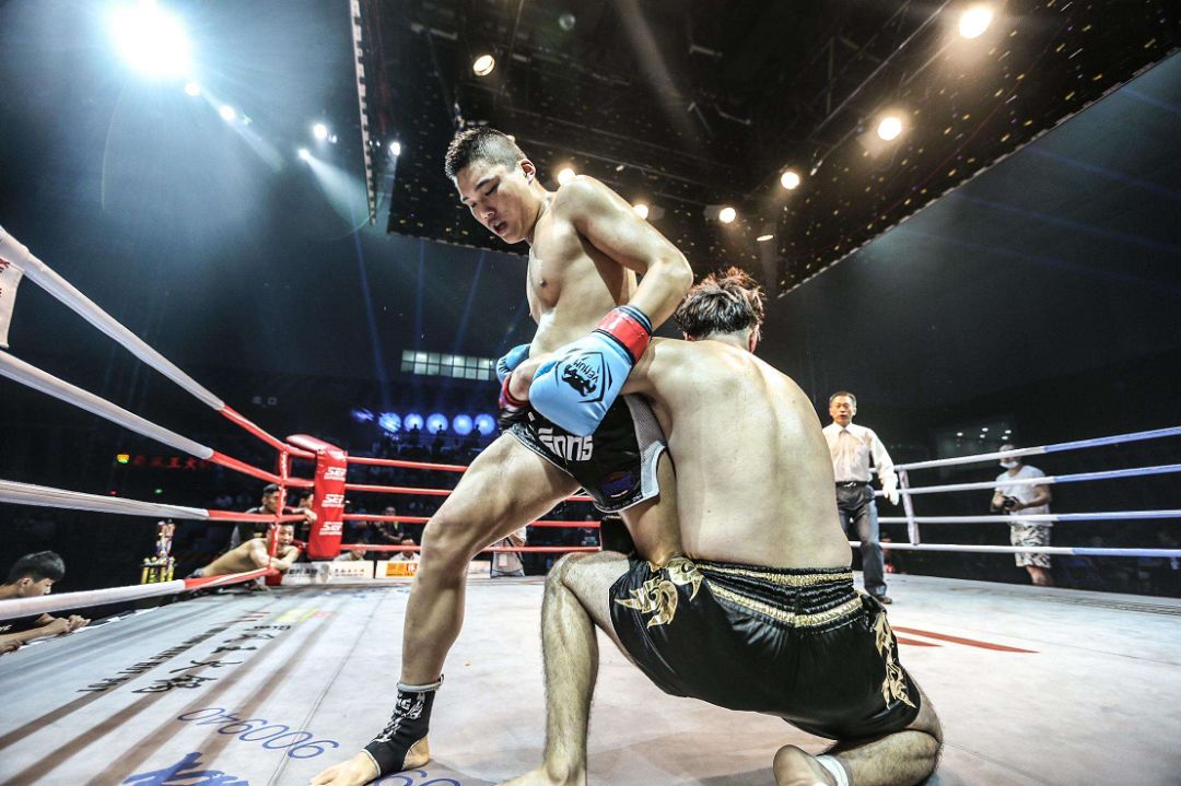 鹏城八月欢乐游购物补贴领取,鹏城欢乐游购汽车文化节惠民车展