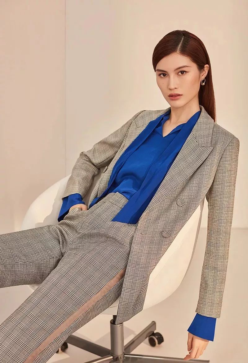 刘雯2020全球超模收入榜排第几,2018年最赚钱模特刘雯