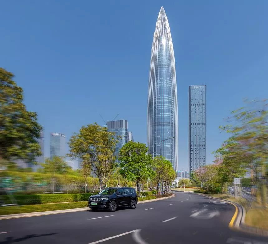 jeep指挥官phev混动技术,jeep指挥官phev是四驱吗