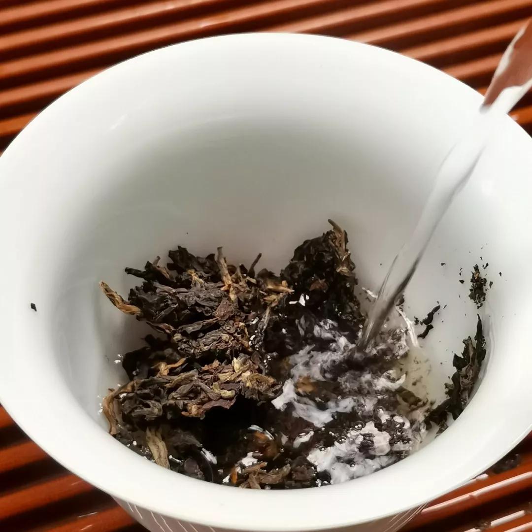 下关特级沱茶纪念版,2003年下关特级沱茶绿色盒装