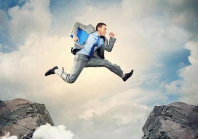 如何在工作中提高自信心克服自卑,如何建立自信心克服自卑心理动画