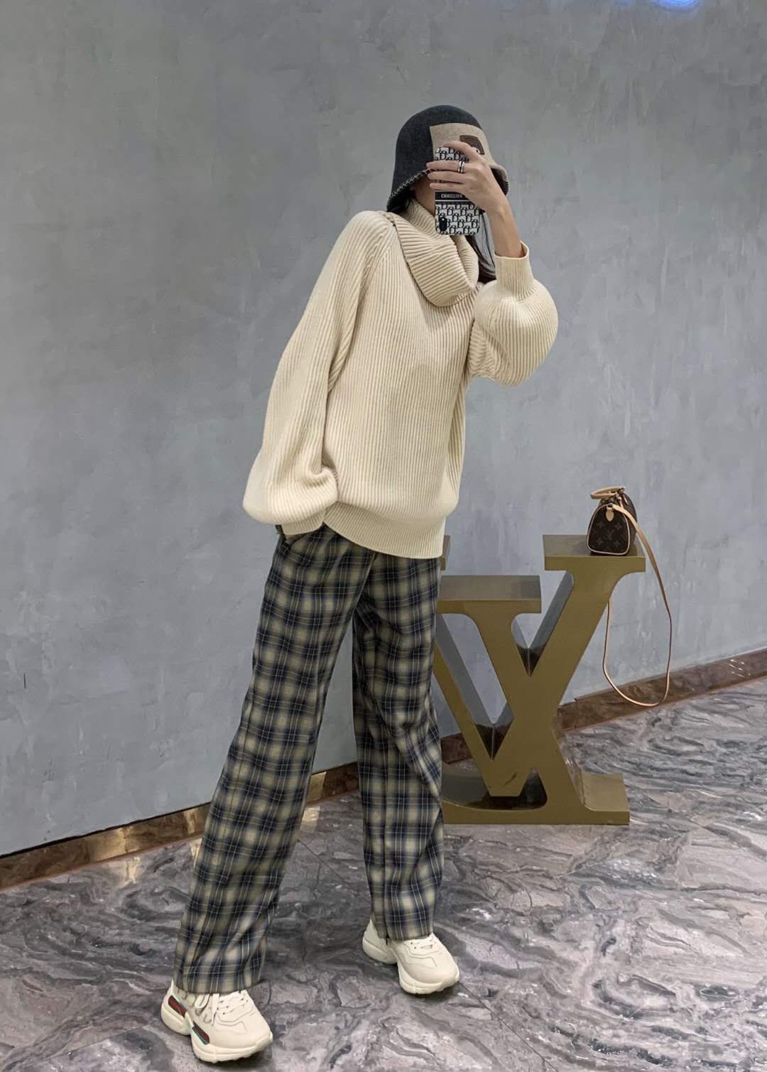 为什么maje、Sandro、celine小众品牌越来越火爆