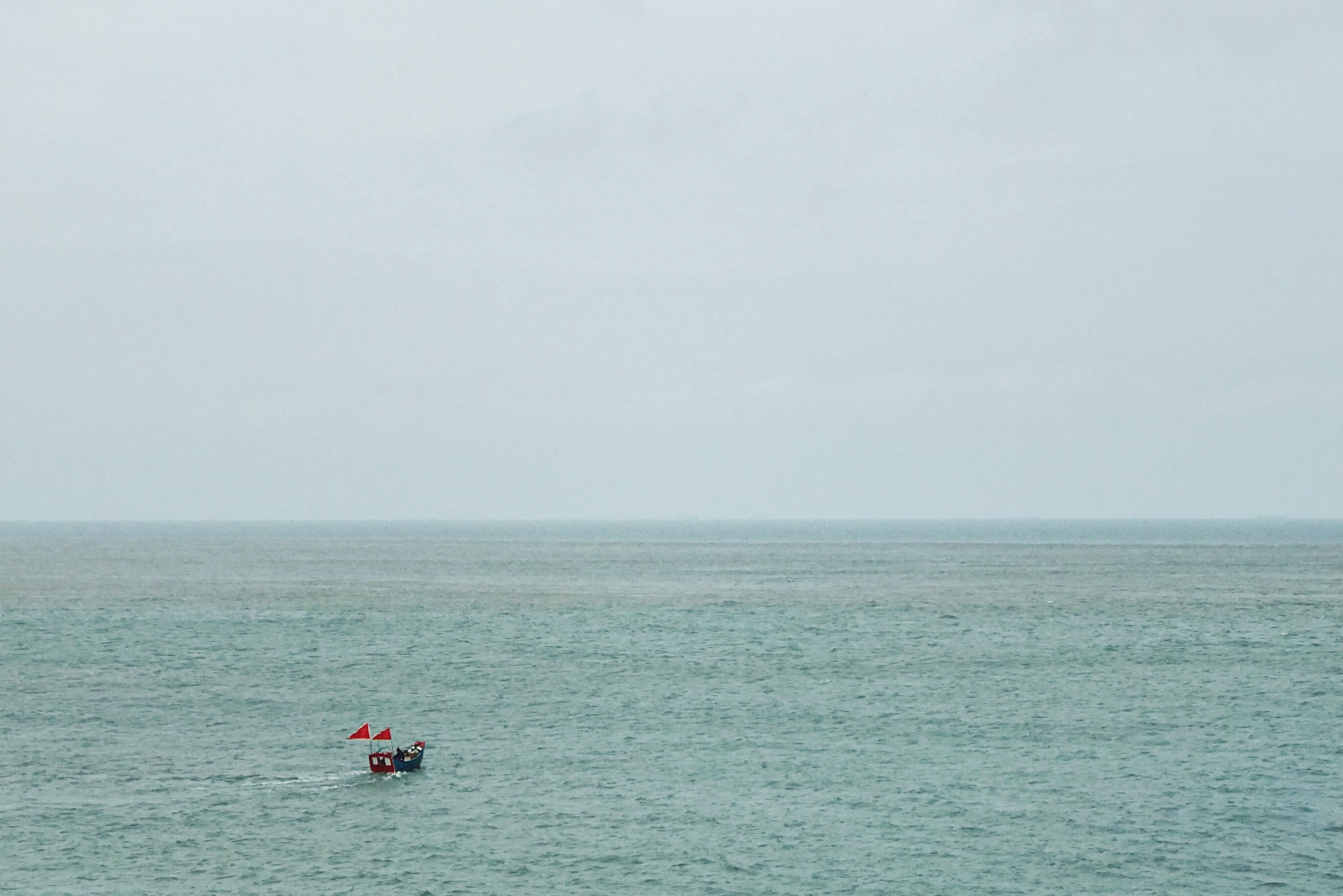 圣托里尼海岛旅游攻略,圣托里尼的绝美海岛