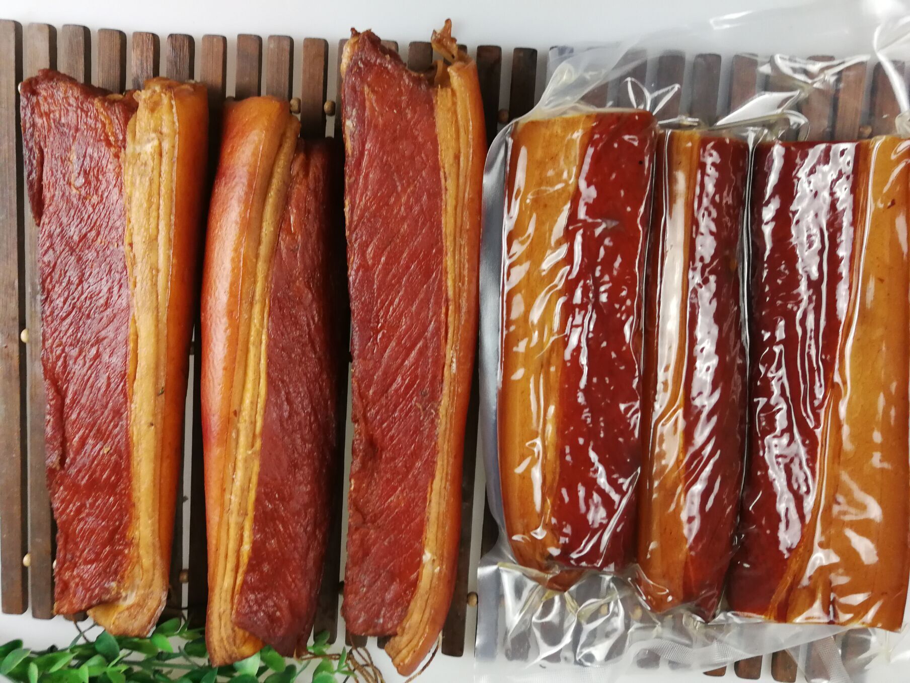 盐腌制腊肉的最正确方法,腌腊肉为什么要抹盐