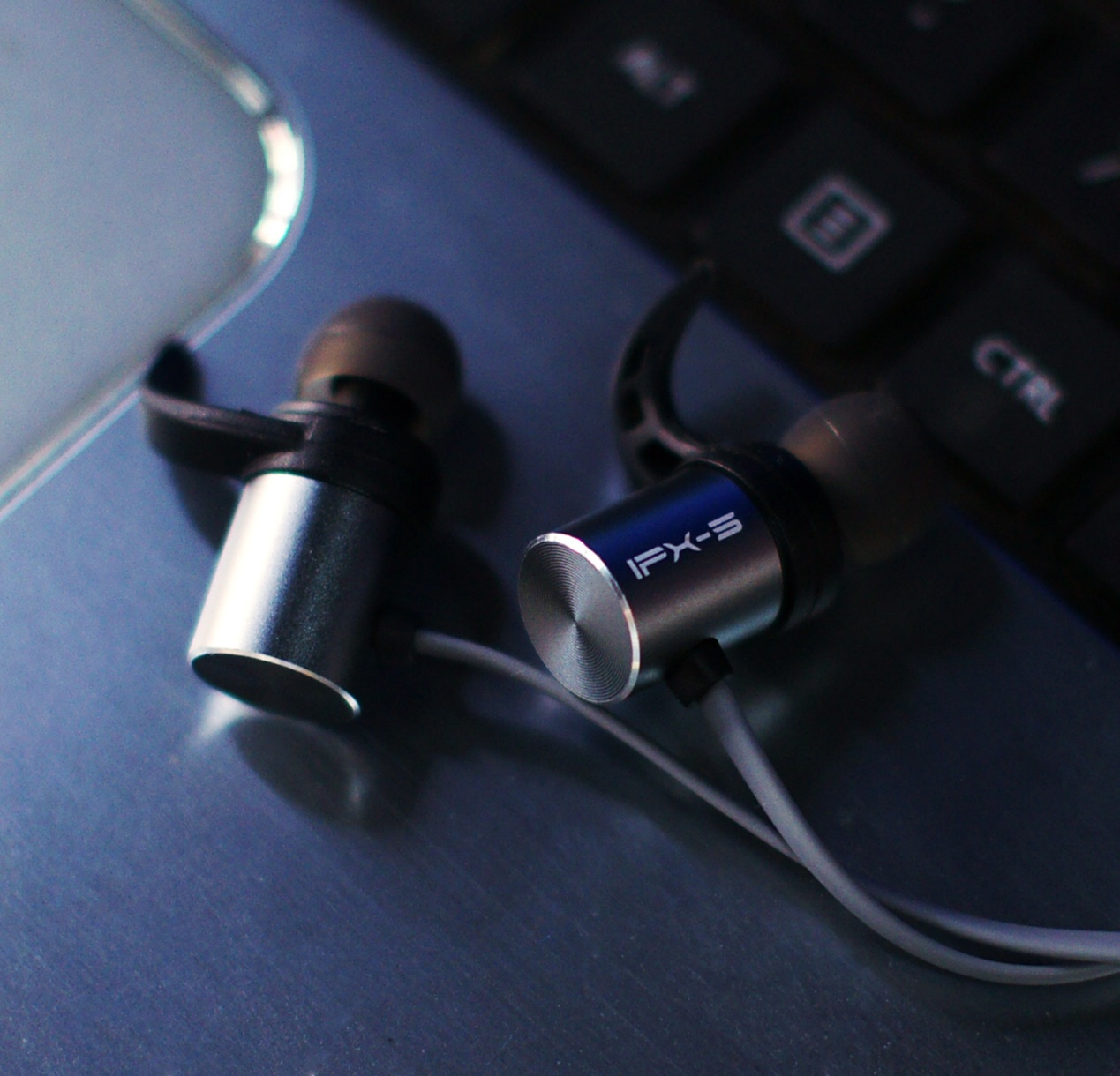 续航最长时间的蓝牙耳机实测推荐,可以听十个小时的蓝牙耳机