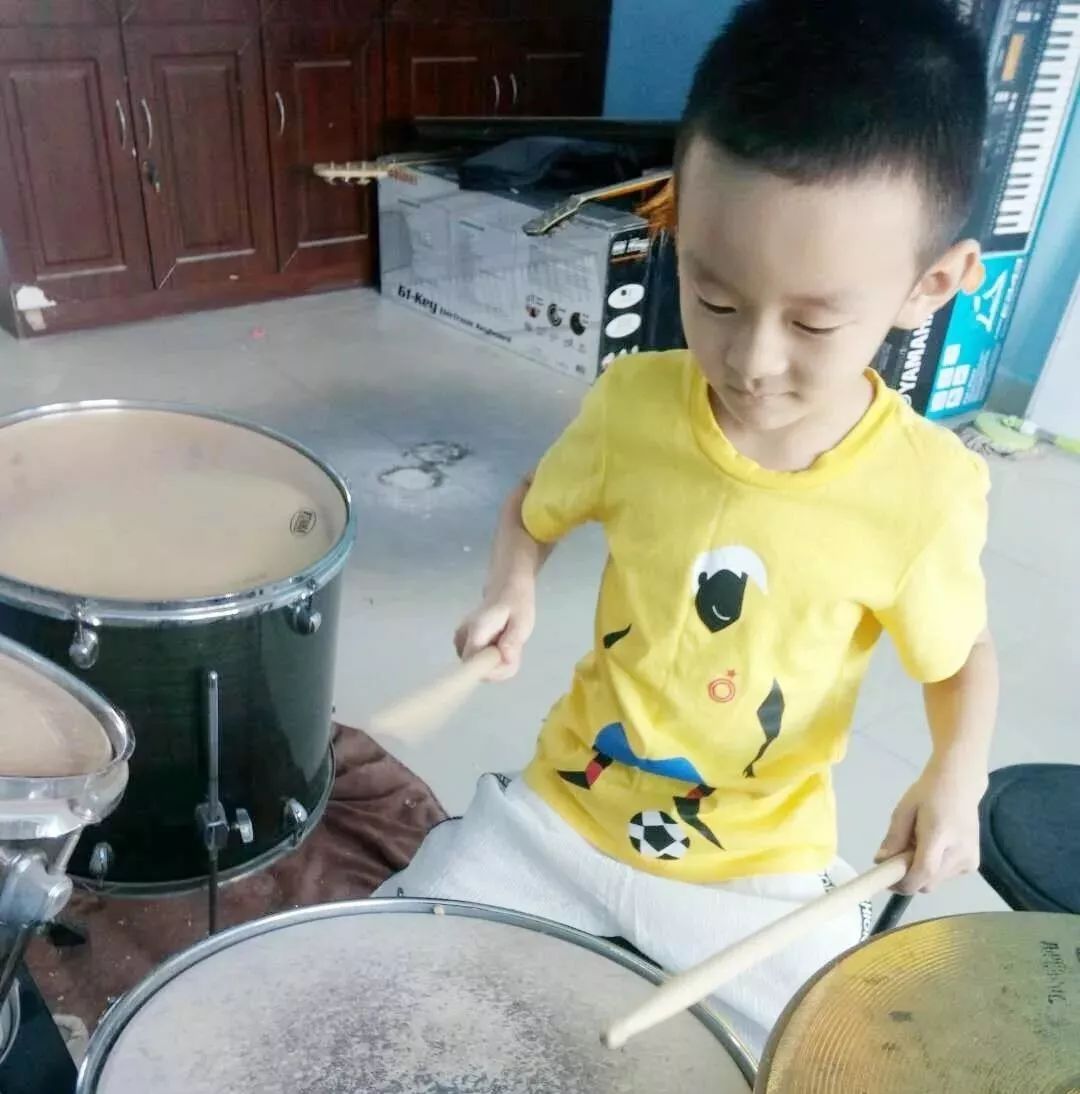 滕州学架子鼓多少钱,滕州钢琴培训班