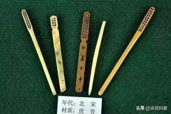 中医养生固齿良方,民间固齿的妙方