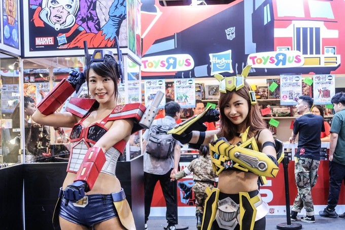 香港迪士尼情侣游玩项目,香港迪士尼情侣游玩攻略