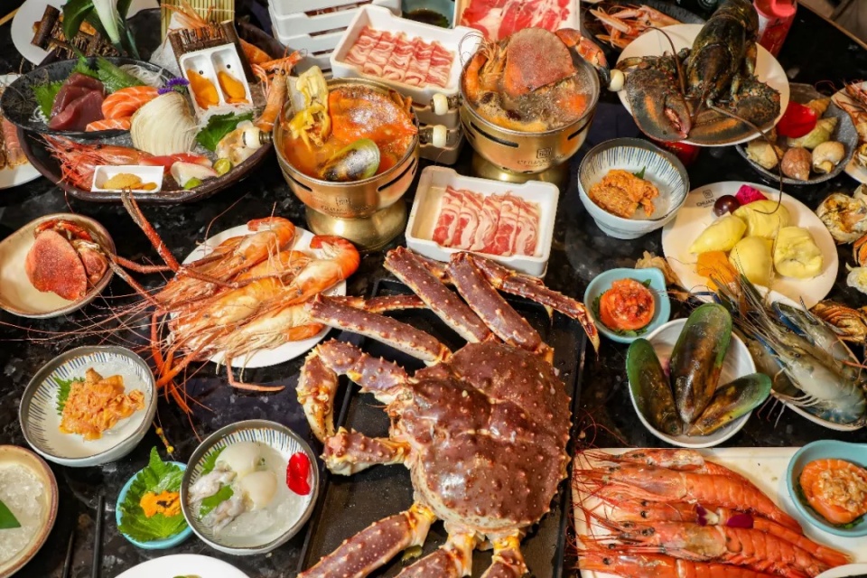 航母海鲜自助,陆家嘴自助帝王蟹