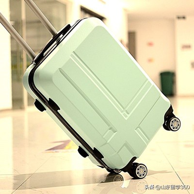 澳洲留学最全行李清单,澳洲留学行李箱装什么东西